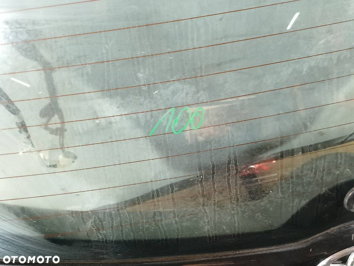 KLAPA BAGAŻNIKA TOYOTA COROLLA VERSO II - 8