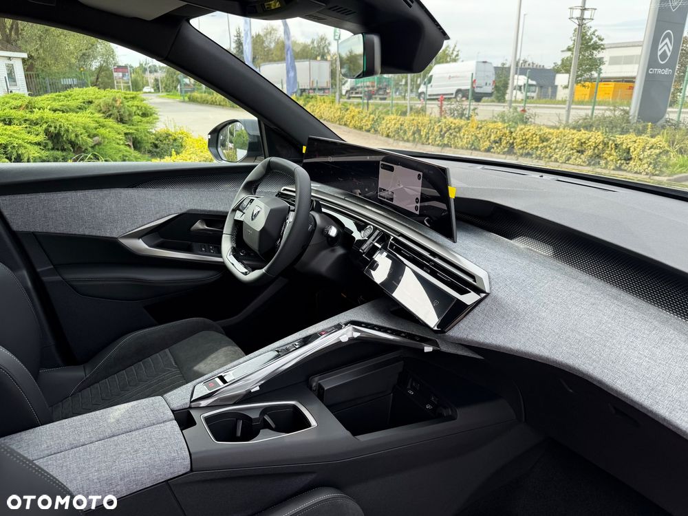 Peugeot 5008 1.2 PureTech mHEV GT S&S e-DCS6 - 21