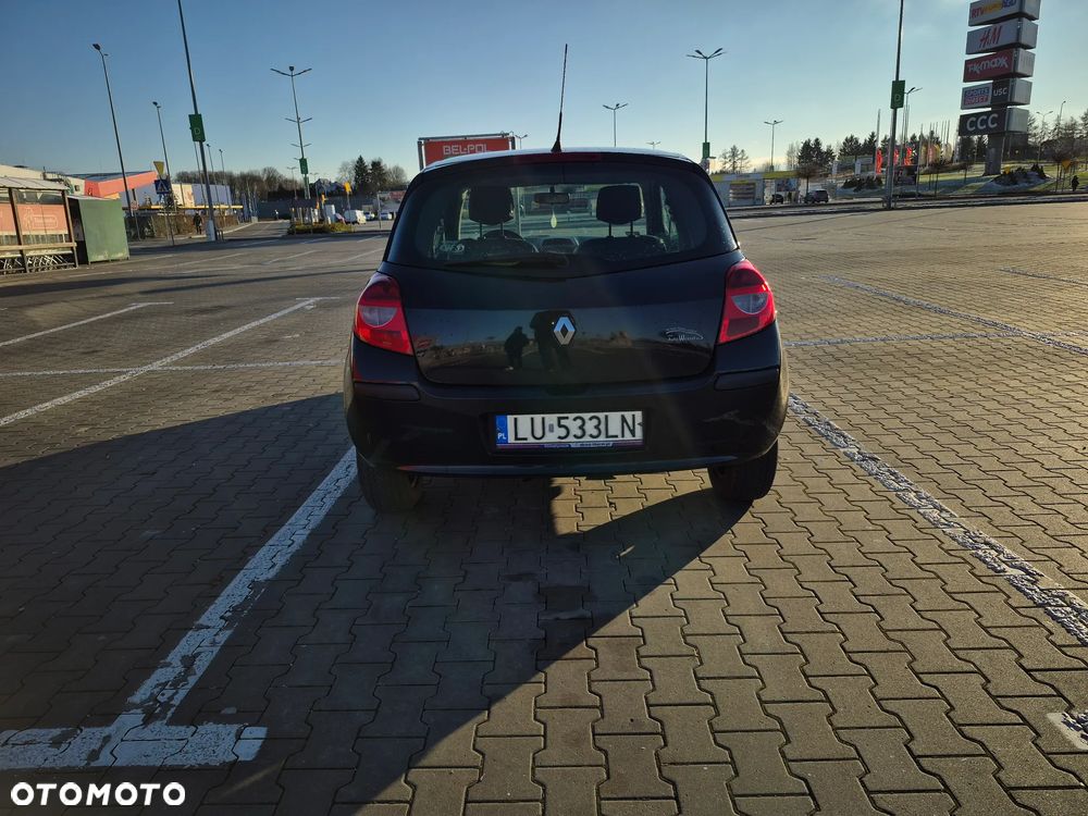 Renault Clio 1.5 dCi Dynamique - 6