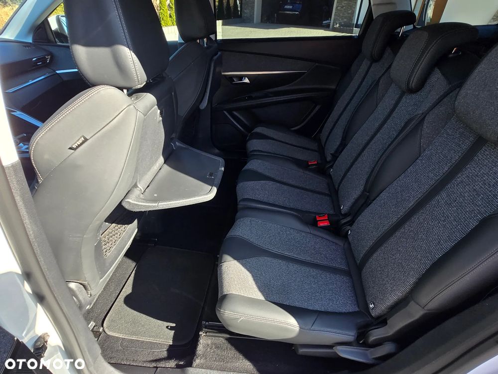 Peugeot 5008 BlueHDi 130 EAT8 Allure Pack - 8