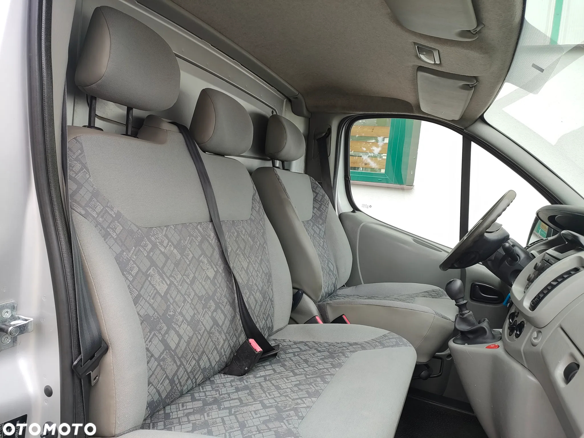 Opel Vivaro - 15