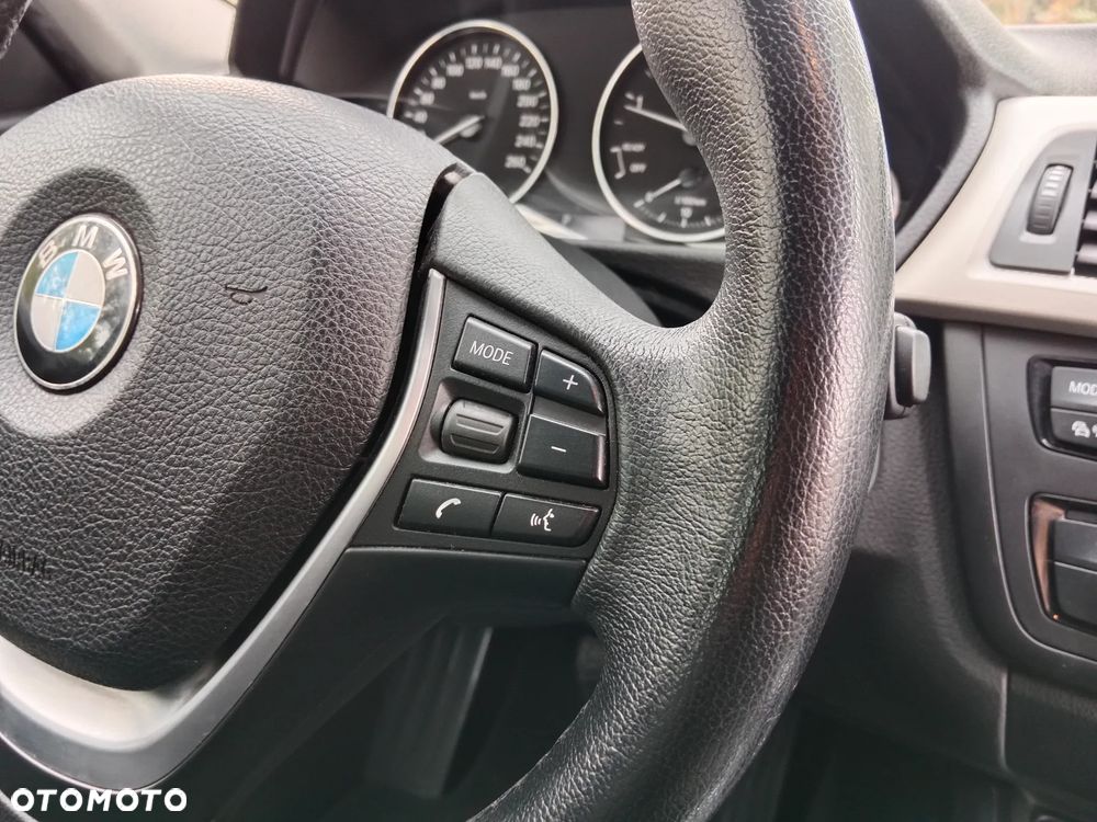 BMW Seria 3 - 28