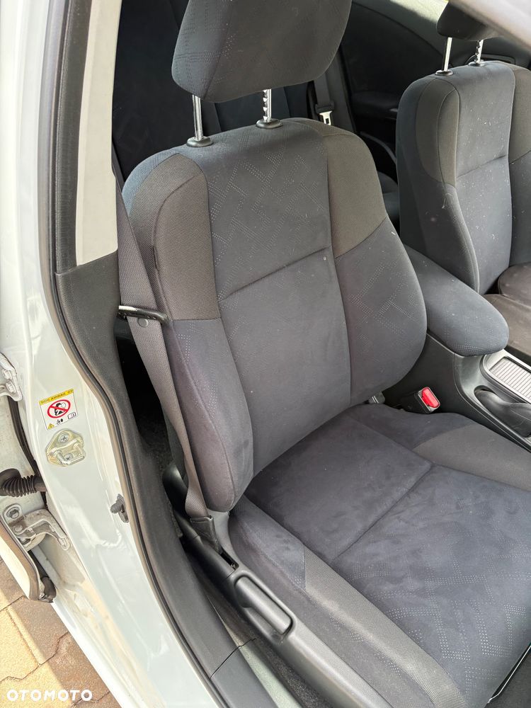 Honda Civic 1.4 Comfort - 35