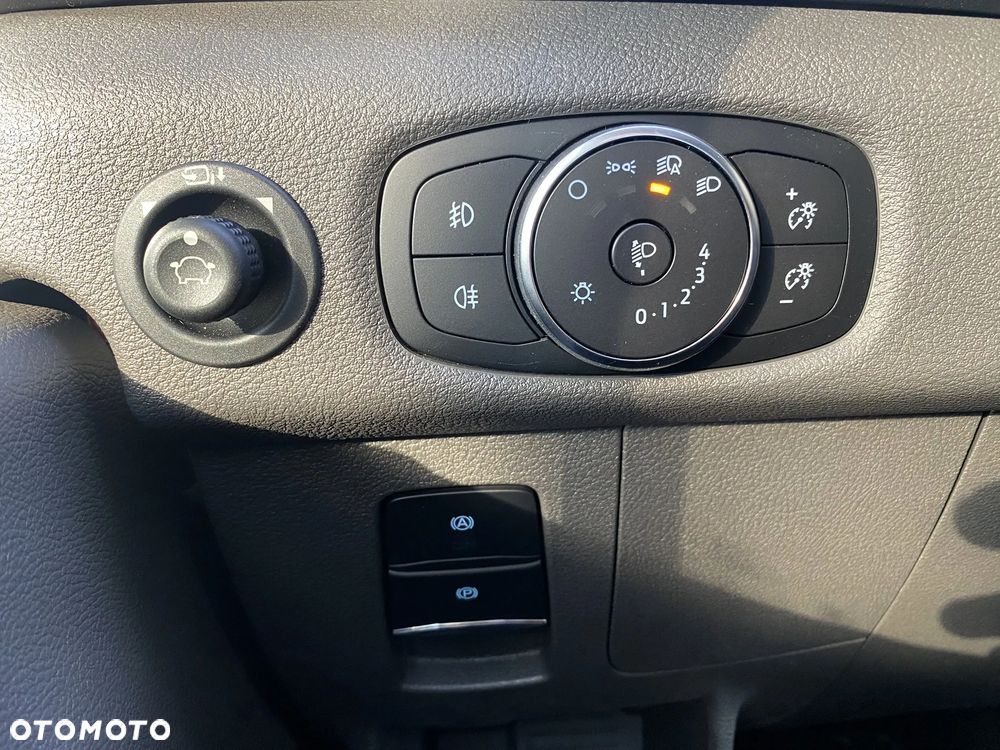 Ford Transit - 16