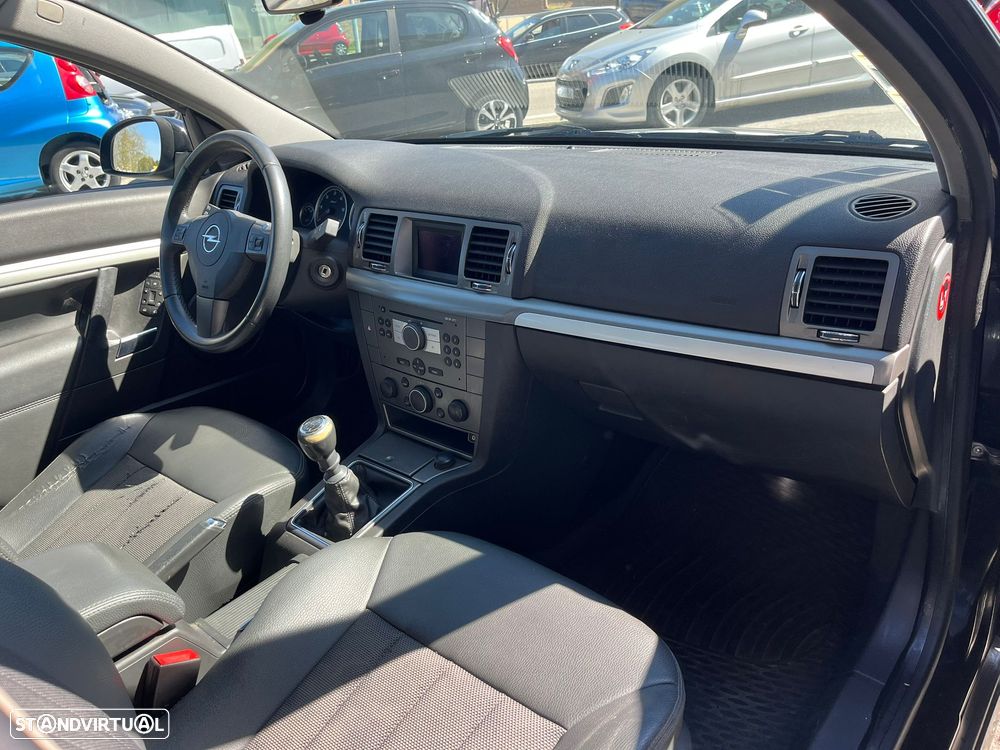 Opel Vectra 1.9 CDTI Executive - 19
