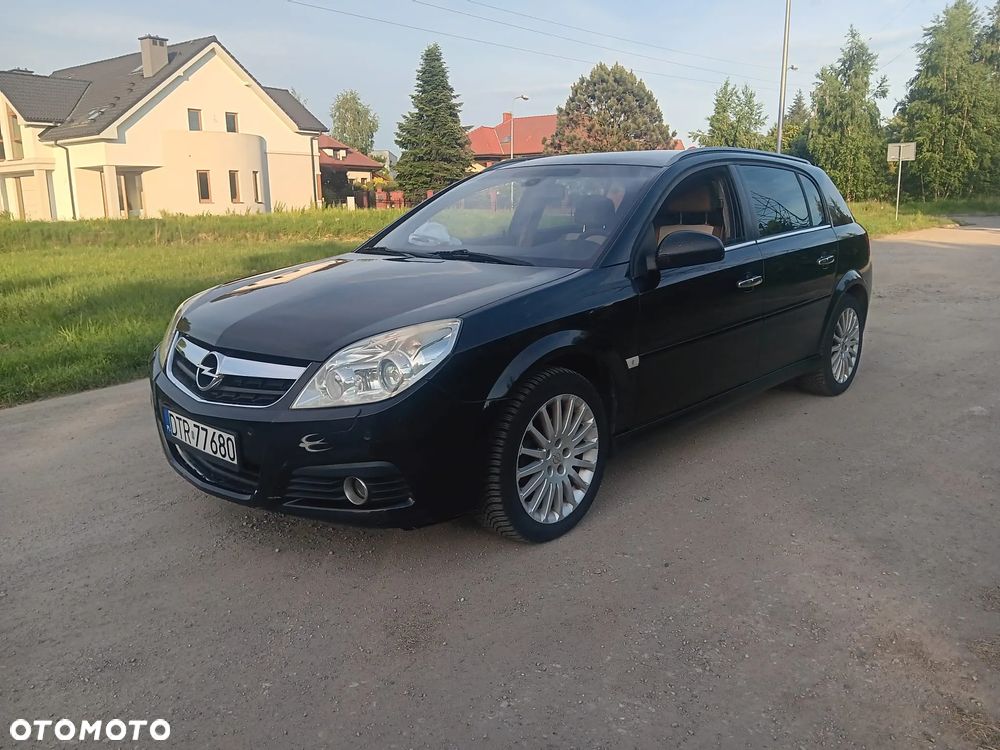 Opel Signum 1.9 CDTI Elegance - 1