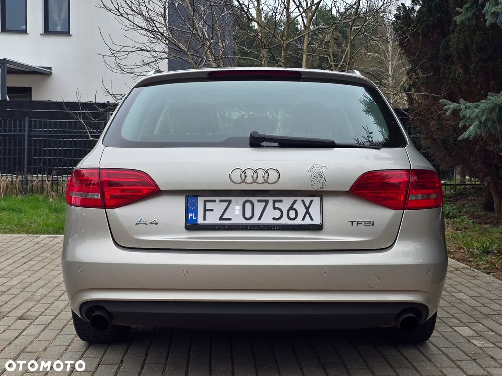 Audi A4 Avant - 7