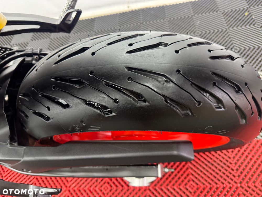 Yamaha MT - 21