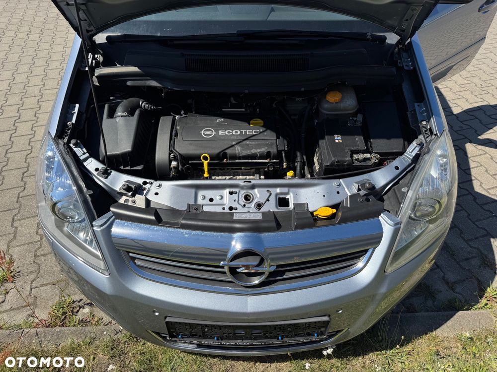 Opel Zafira 1.8 Design Edition - 12