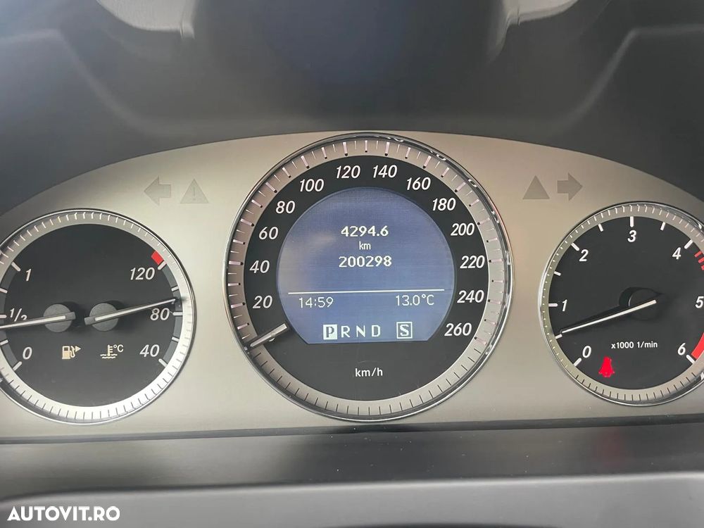 Mercedes-Benz C 320 CDI 4-Matic - 8