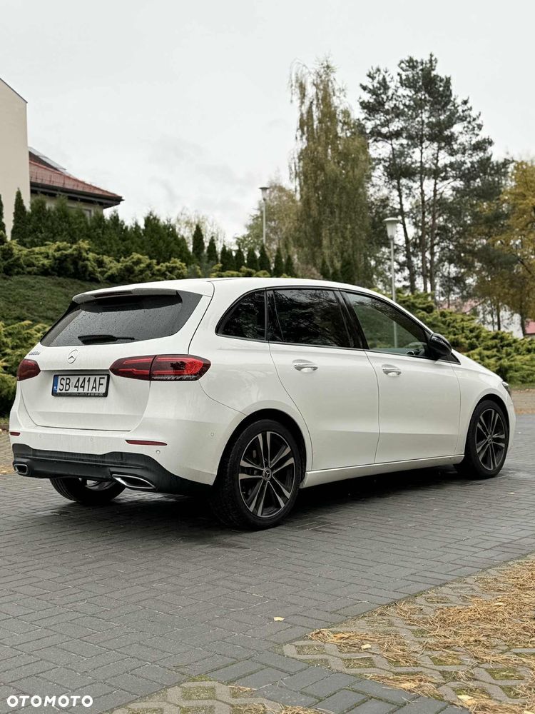 Mercedes-Benz Klasa B 200 d 8G-DCT - 2