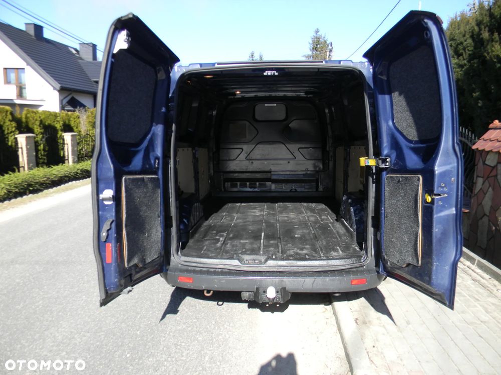 Ford Transit Custom - 19