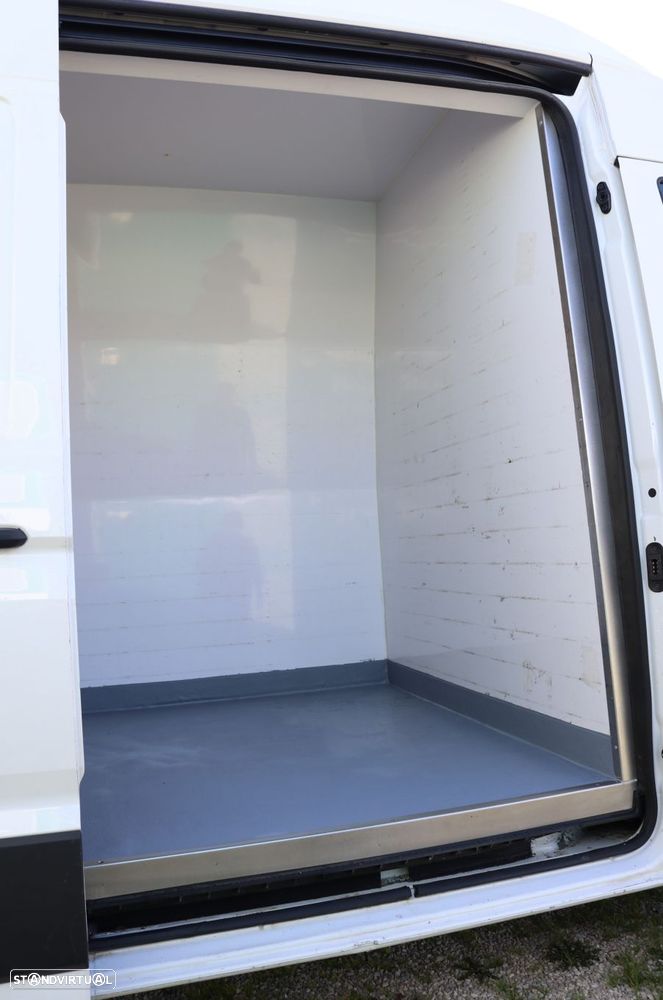 VW Crafter 2.0TDi L5H4 CX ISOTÉRMICA C/Iva Incluído - 10