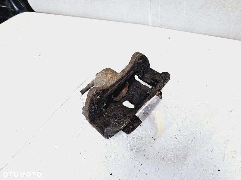 KIA CEED 2 II 1.6 CRDI ZACISK HAMULCOWY LEWY PRZÓD PRZEDNI JARZMO - 4