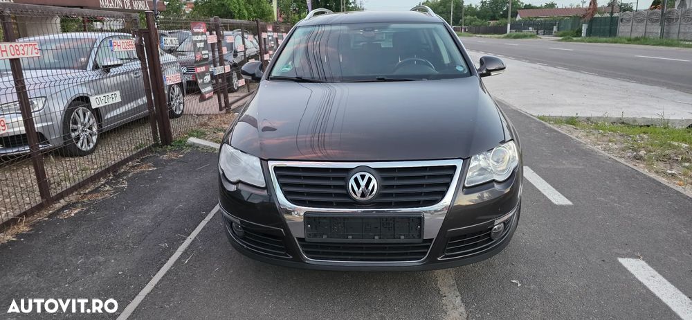 Volkswagen Passat 2.0 TDI DPF Highline - 27