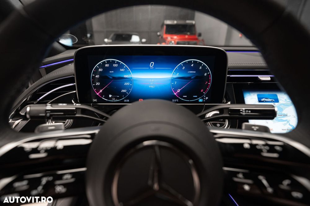 Mercedes-Benz E - 20