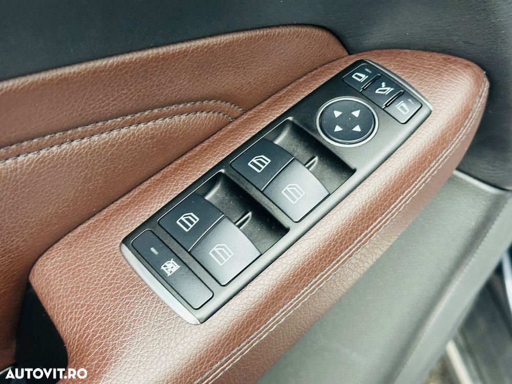 Mercedes-Benz ML 250 BlueTEC 4MATIC 7G-TRONIC Edition 1 - 11