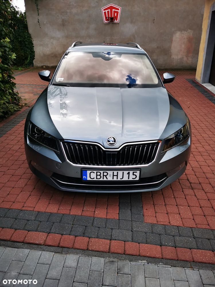 Skoda Superb 2.0 TDI SCR Ambition DSG - 4