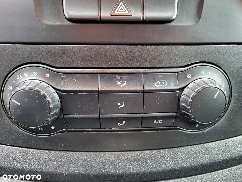 Mercedes-Benz VITO - 13