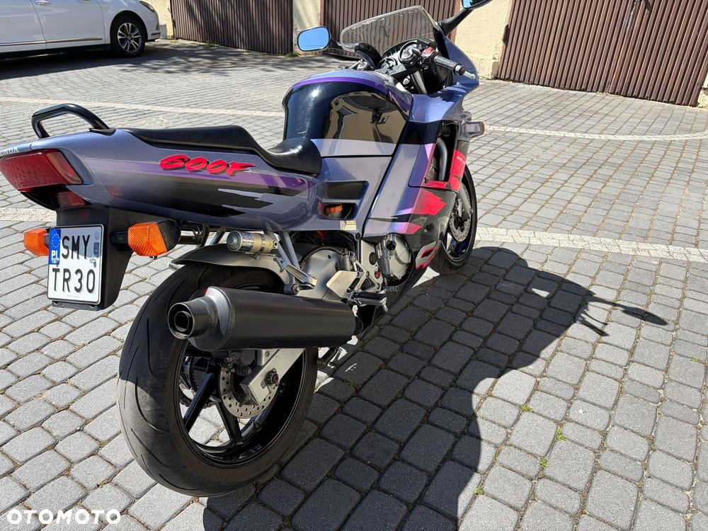 Honda CBR - 4
