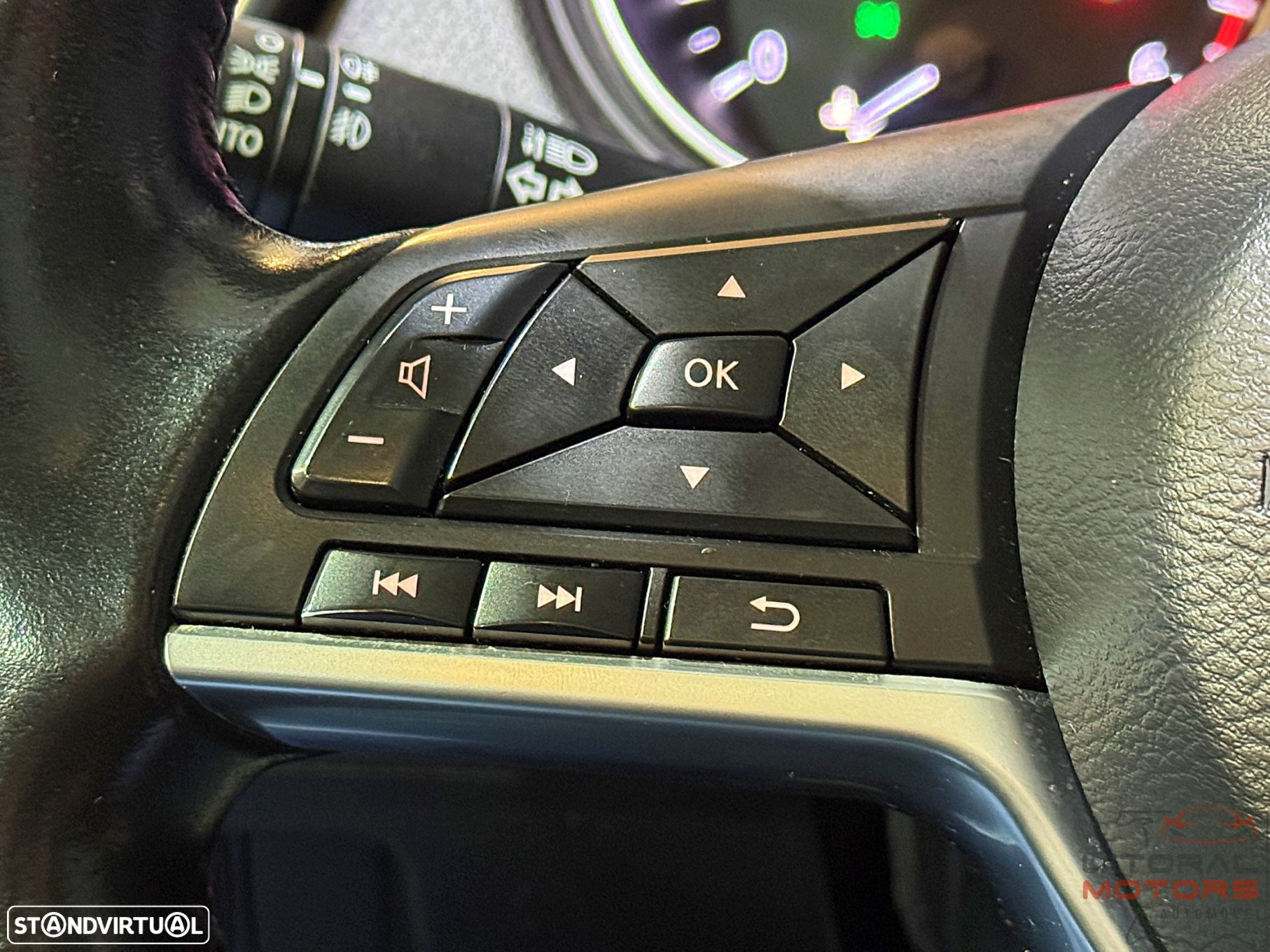 Nissan Qashqai 1.5 dCi N-Connecta - 21