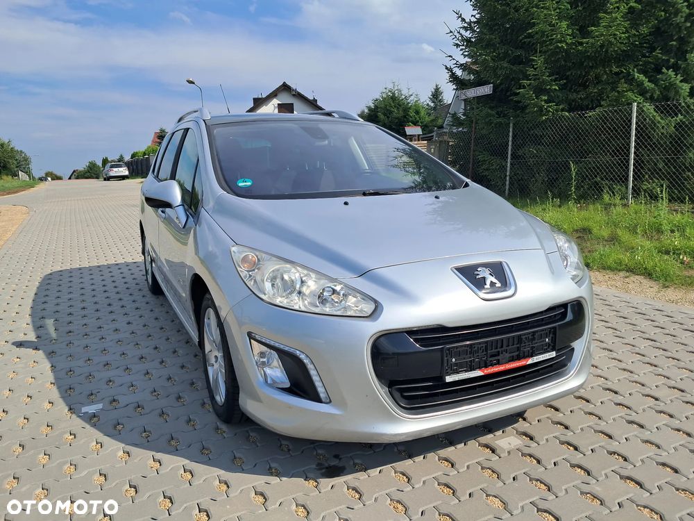 Peugeot 308 e-HDi FAP 115 Stop&Start Business Line Niveau 1 - 10