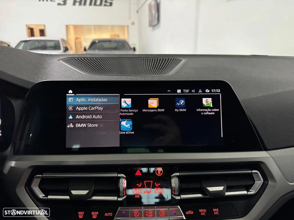 BMW 330 e Pack M Auto - 33