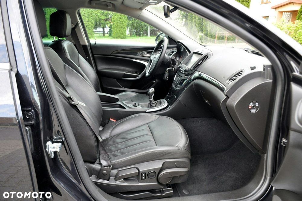Opel Insignia - 17