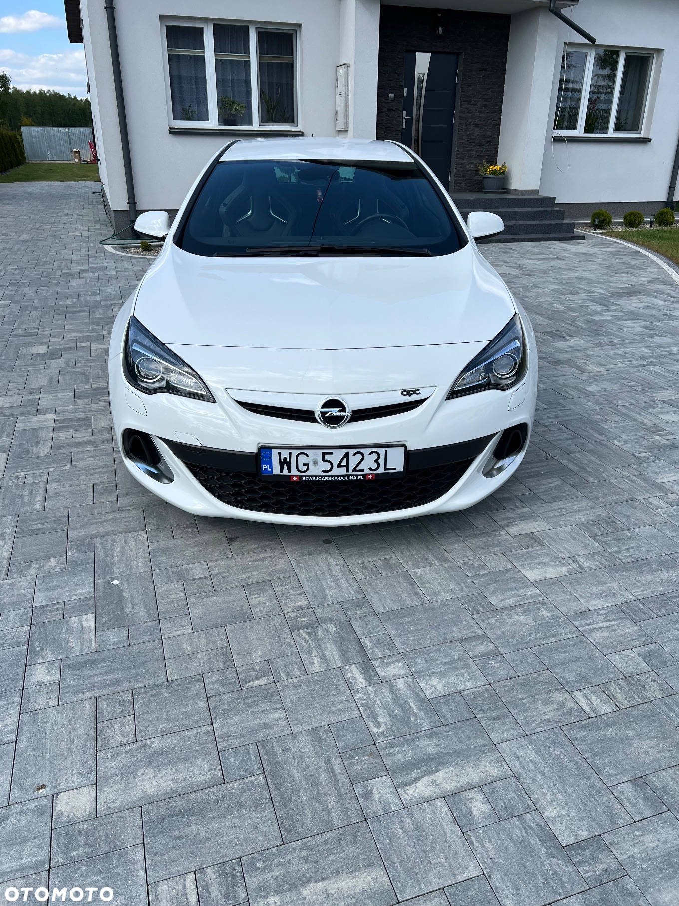 Opel Astra IV GTC OPC - 3