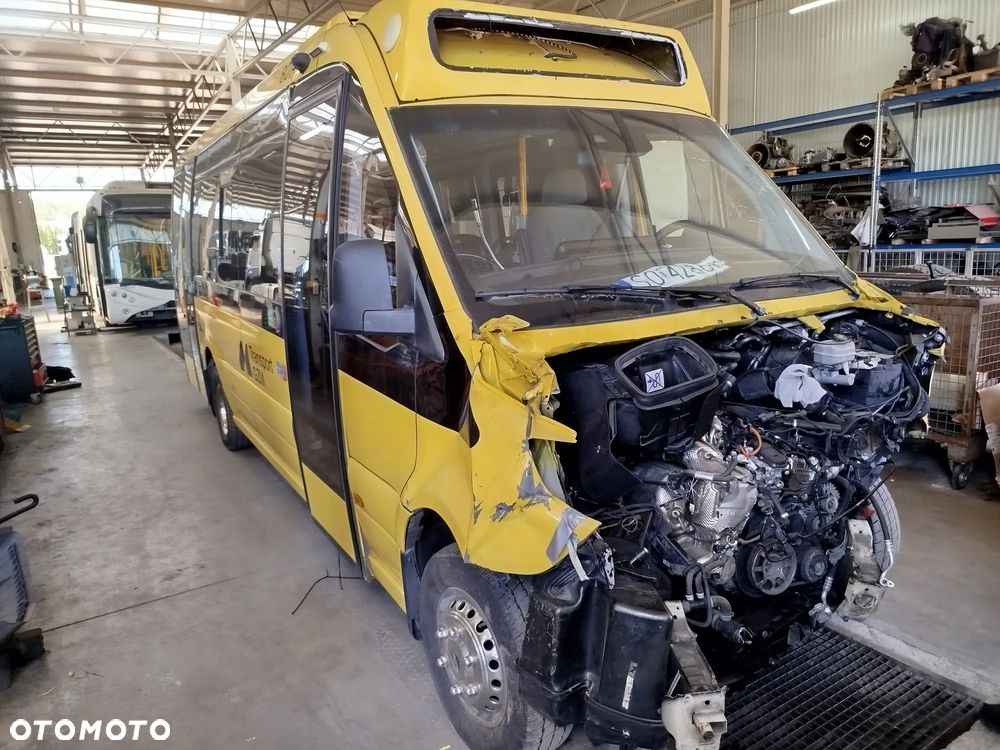 Mercedes-Benz Sprinter - 18