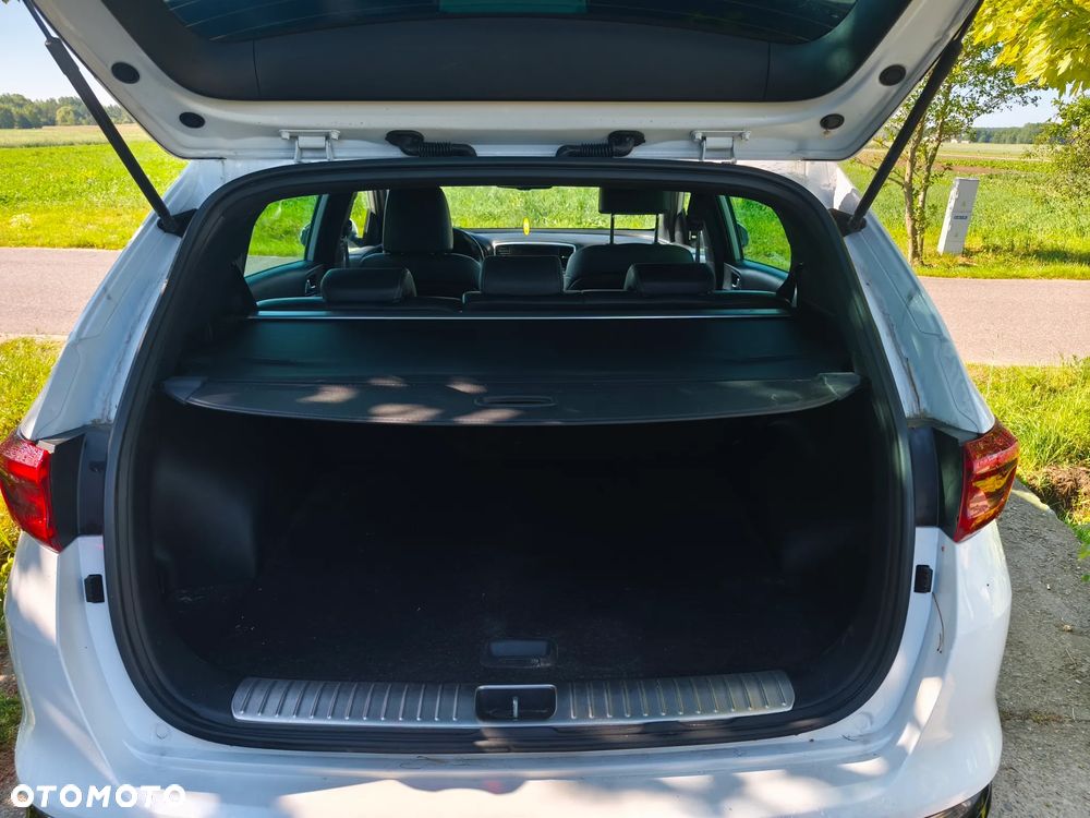 Kia Sportage 1.6 T-GDI GT Line 2WD - 12