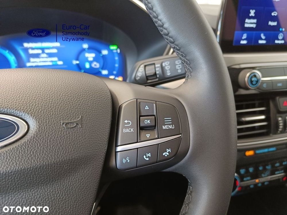 Ford Kuga - 21