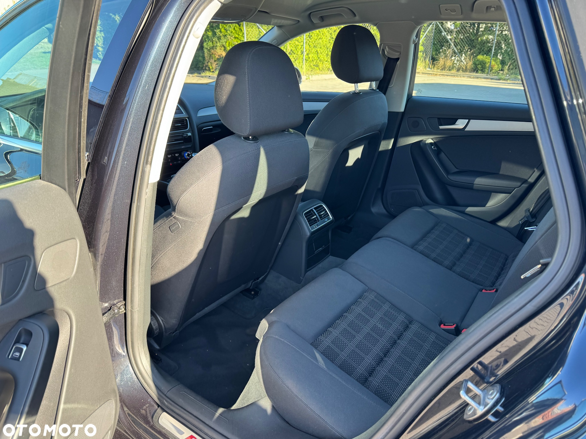 Audi A4 Avant 2.0 TDI - 22