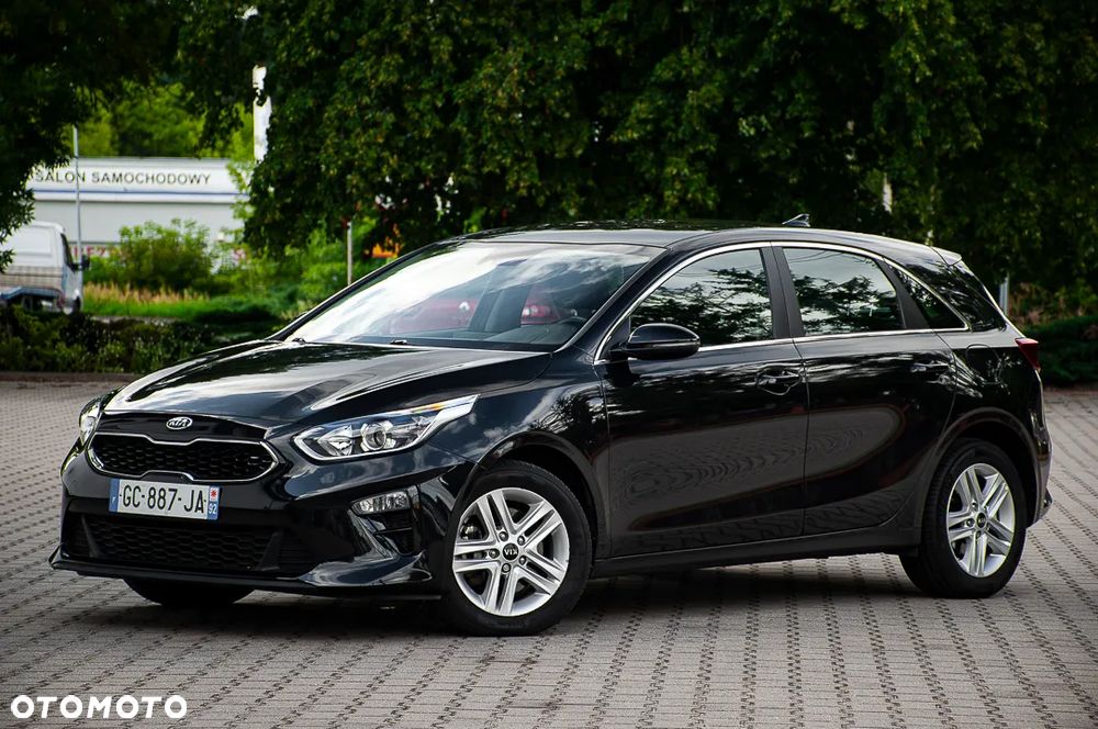Kia Ceed 1.6 CRDi Eco-Dynamics+(48V Mild-Hybr.) DCT7 Spirit - 11