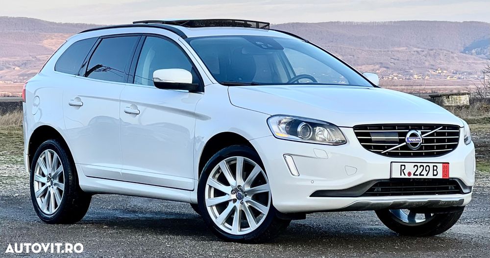 Volvo XC 60 D5 AWD Momentum - 1