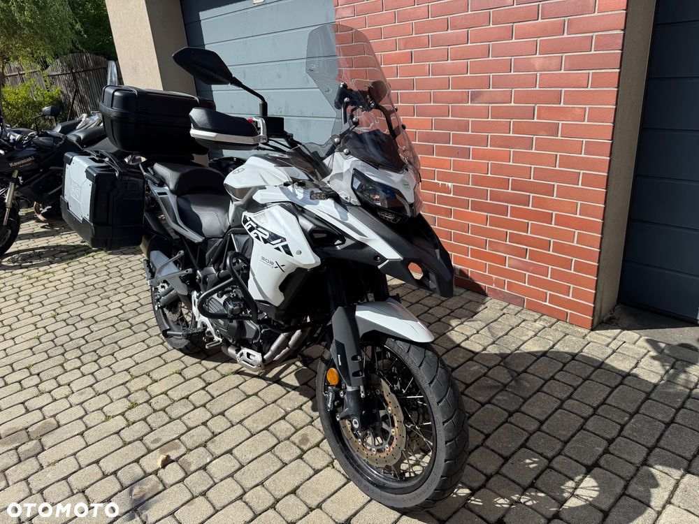 Benelli TRK 502X - 16
