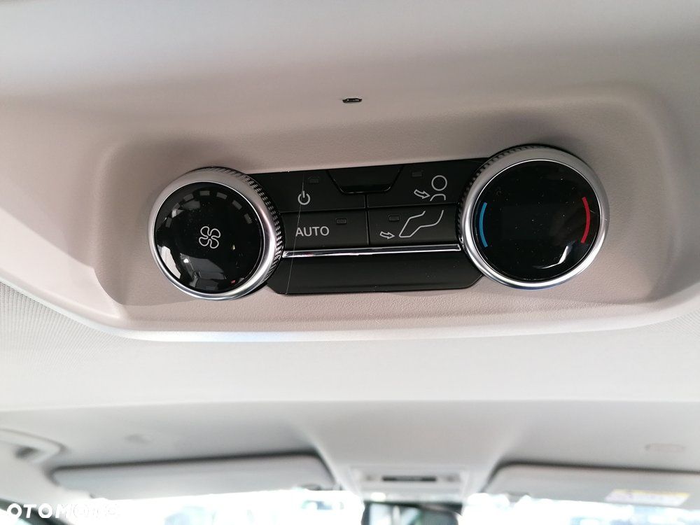 Ford Tourneo Custom 2.0 EcoBlue 320 L2 Active - 9