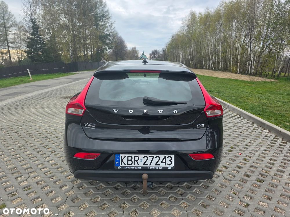 Volvo V40 D2 Momentum - 5
