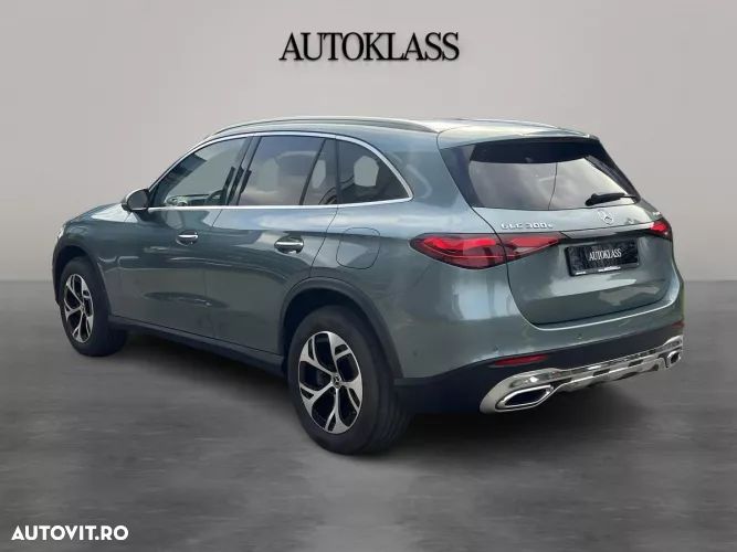 Mercedes-Benz GLC 300 e 4Matic 9G-TRONIC Avantgarde Advanced - 3