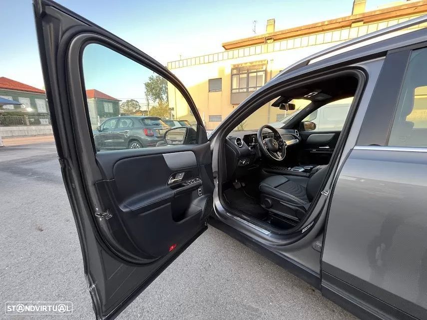 Mercedes-Benz GLB 200 d 4Matic - 29