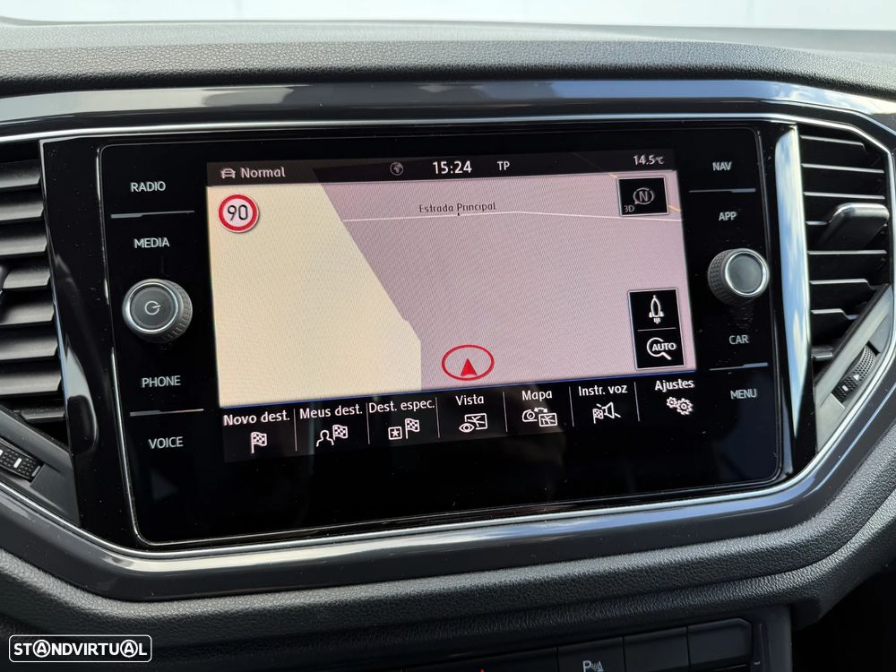 VW T-Roc 1.5 TSI Sport DSG - 42