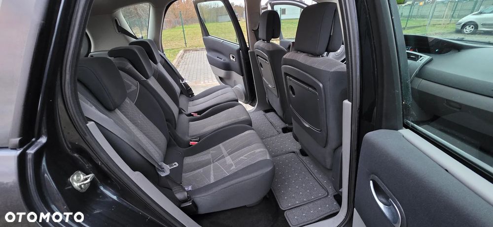Renault Scenic - 27