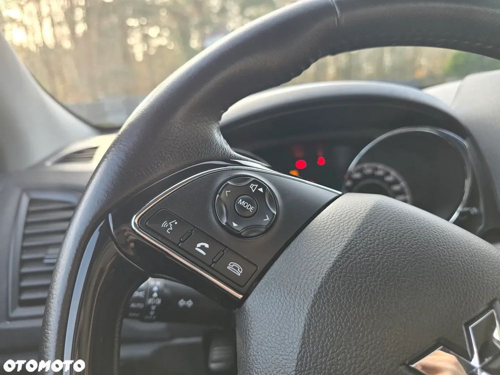 Mitsubishi ASX 1.6 2WD Diamant Edition - 29