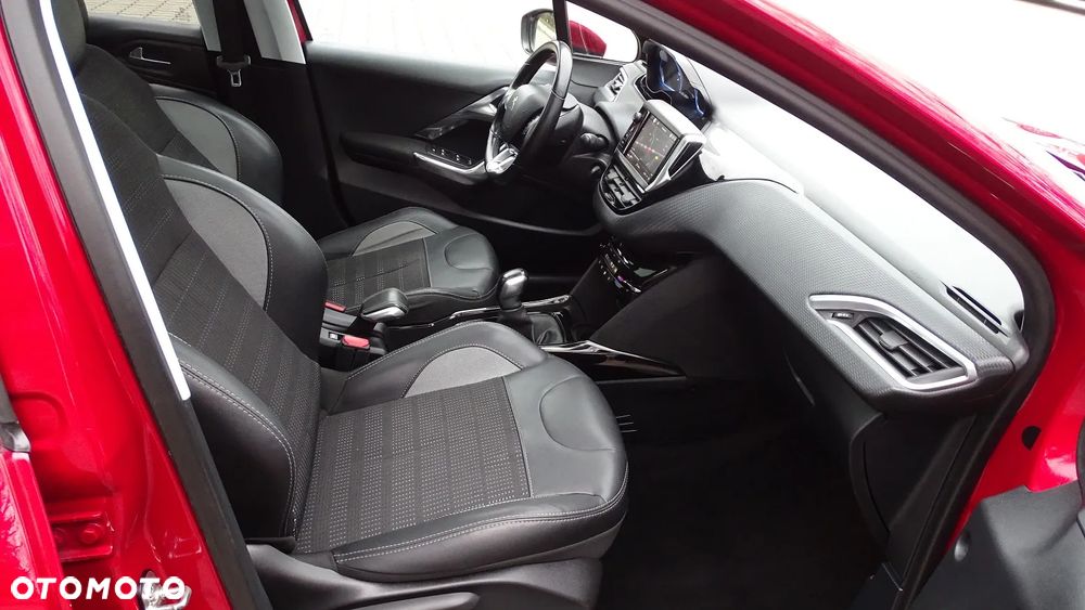 Peugeot 2008 PureTech 110 Stop&Start Crossway - 12