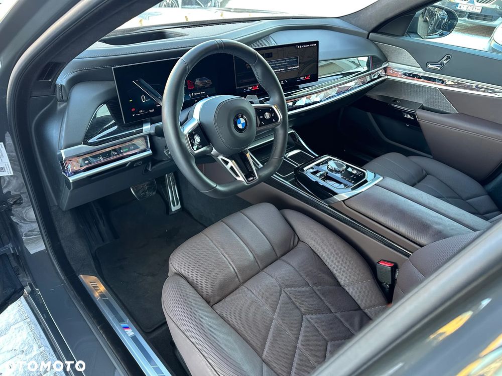 BMW Seria 7 740d xDrive mHEV M Sport sport - 11