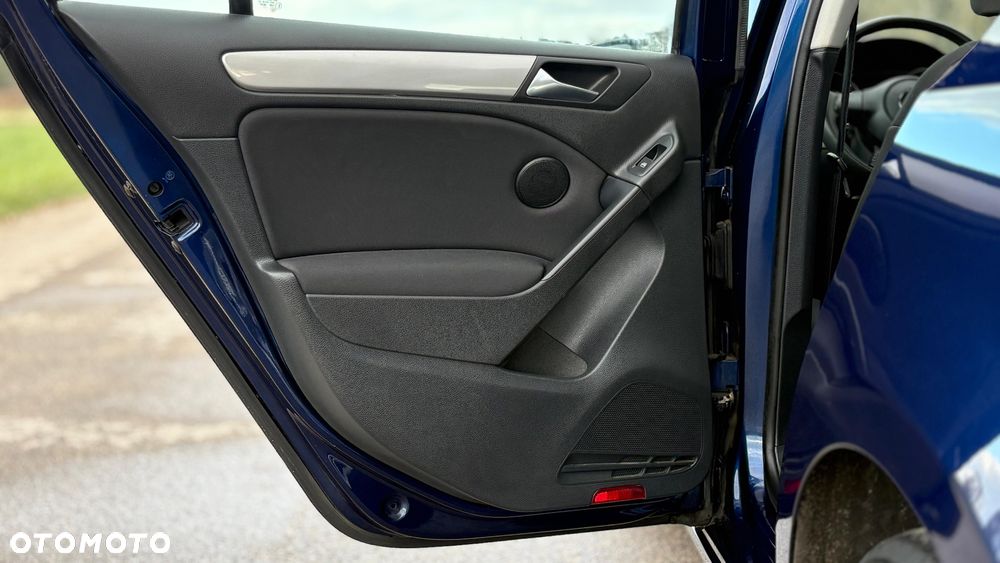 Volkswagen Golf - 13