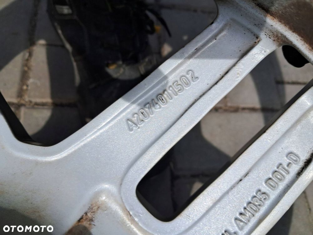 mercedes-benz w207 w204 felga aluminiowa 8.0 jx 18" et45 5x112 amg - 13