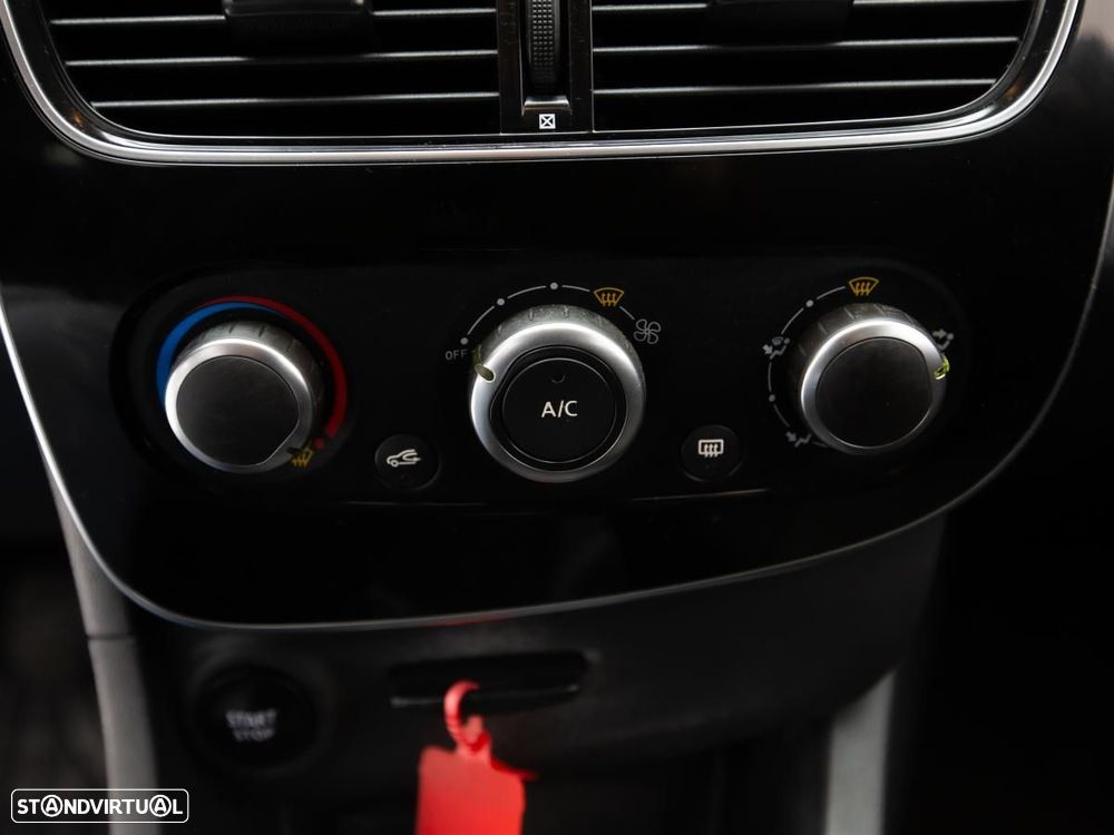 Renault Clio 1.5 dCi Zen - 15