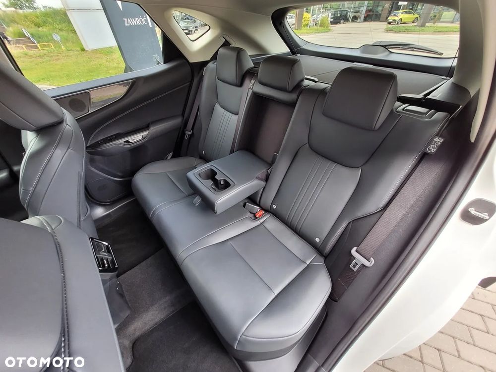 Lexus NX 350h Prestige AWD - 14