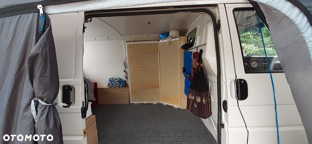 Volkswagen Transporter Standard - 13
